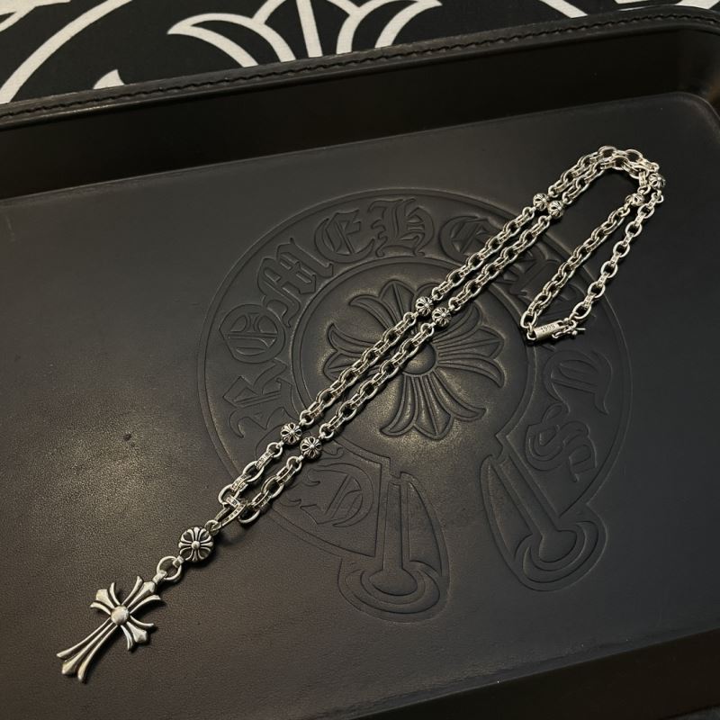 Ch*0me He**ts necklaces